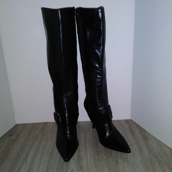 Nine West "Fabulouso" Boot - Picture 4 of 9